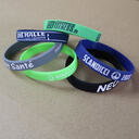 Silicone wristbands 1/2" wide image